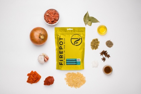 Orzo z sosem Bolognese Firepot XL, 690g/940 kcal