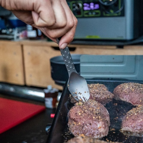 Niezbędnik Gerber ComplEAT Devour Spork Tinanium Niezbędnik Gerber ComplEAT Devour Spork Tinanium