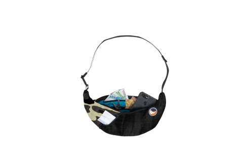 Upcycled Sling Bag Black / Camo Upcycled Sling Bag Black / Camo